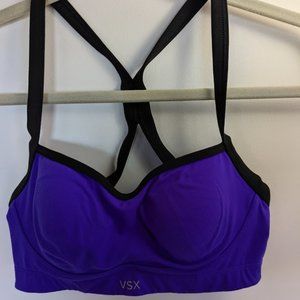 Victoria's Secret Sports Bra   size 32C